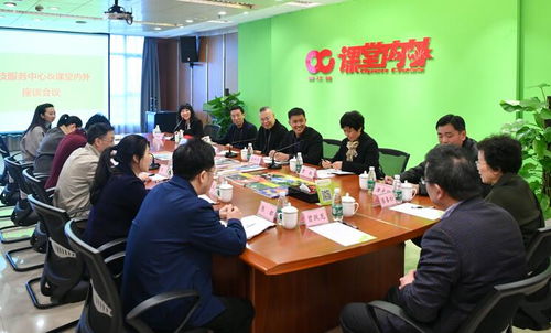 市科协科技服务中心走进课堂内外，深化重庆科技服务合作交流